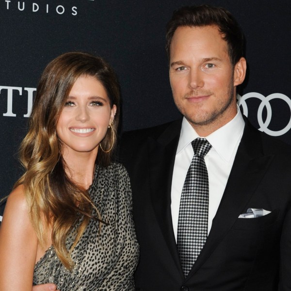 Chris Pratt & Katherine Hotchner xác nhận họ đang trông đợi em bé số 3 theo cách đáng yêu nhất