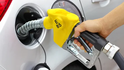 Ethanol có thật sự xấu cho động cơ xe của bạn không? Điều bạn cần biết