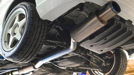 Cộng tác viên Vs Muffler: Sự khác biệt là gì?