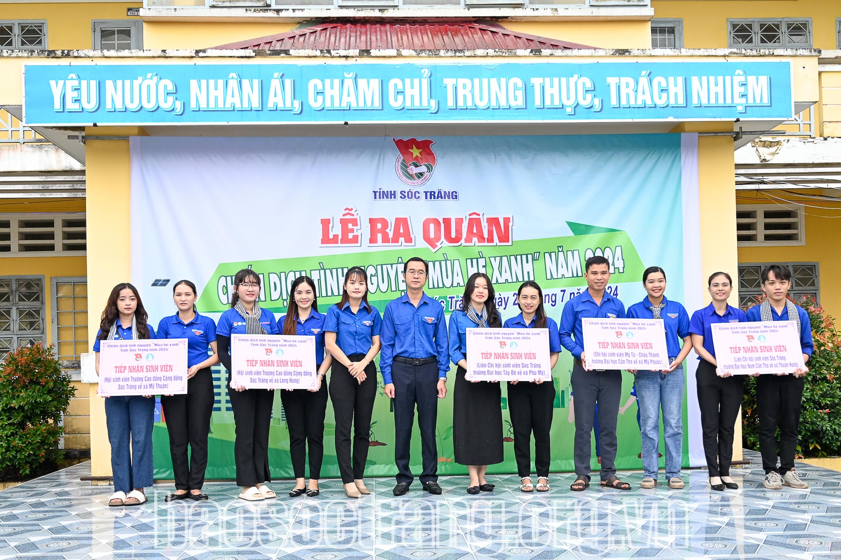 Ra quân chiến dịch tình nguyện Mùa hè xanh năm 2024