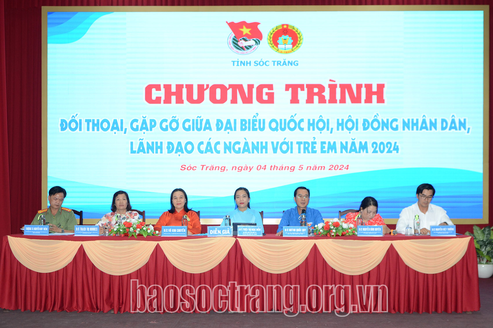 Đối thoại, gặp gỡ giữa đại biểu Quốc hội, HĐND, lãnh đạo các ngành với trẻ em năm 2024