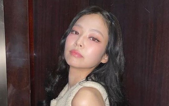 Cư dân mạng chê Jennie (BlackPink) mặc quần quá ngắn