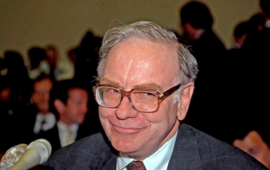 Hé lộ 2 cổ phiếu giúp Warren Buffett 'ngồi không' cũng bỏ túi 1,6 tỷ USD mỗi năm