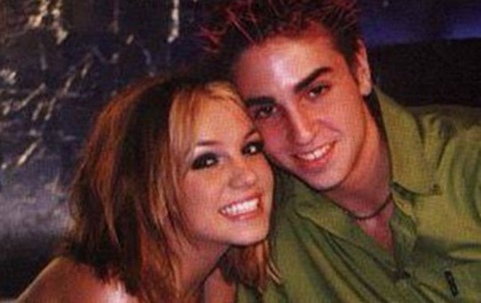 Tình tiết mới vụ Britney Spears ngoại tình