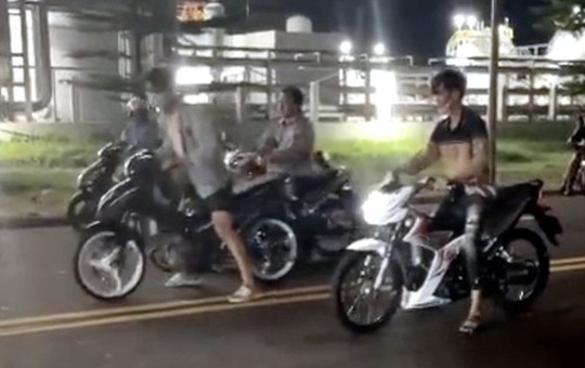 Khởi tố 6 thanh niên ở Bà Rịa- Vũng Tàu đua xe, quay video đăng lên TikTok