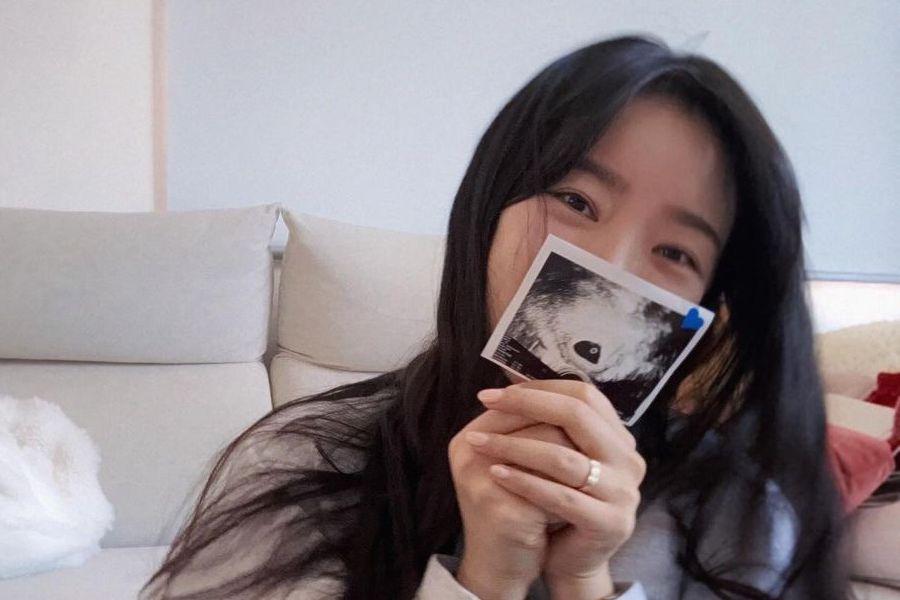 Actress Bae Seul Gi Announces Pregnancy