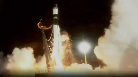 Rocket Lab phóng vệ tinh kiểm tra rác không gian ADRAS-J cho Astroscale (video)