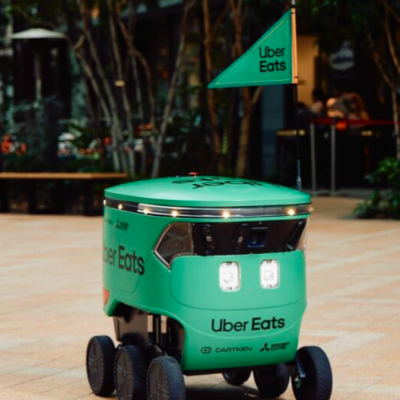 Uber Eats ra mắt robot giao đồ ăn tự động tại Nhật Bản