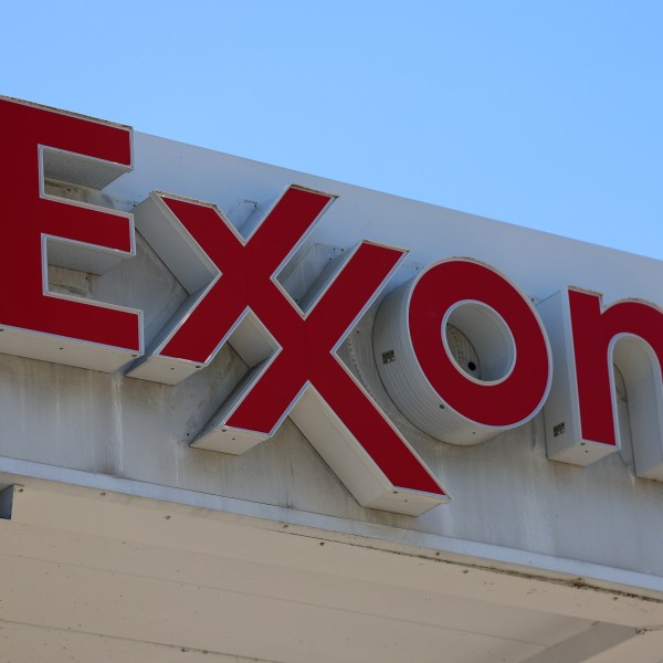 Exxon phản đối việc cổ đông thực hiện quyền của mình