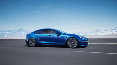 Tesla thu hồi gần 2 triệu ô tô do lỗi công nghệ tự lái