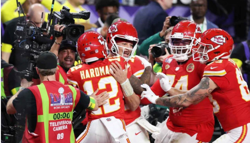 Kansas City Chiefs vô địch Super Bowl lần thứ 2 liên tiếp