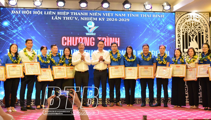 Tuyên dương 30 thủ lĩnh thanh niên, cán bộ hội liên hiệp thanh niên tiêu biểu