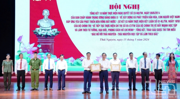 “Nhớ lời Di chúc, theo chân Bác”