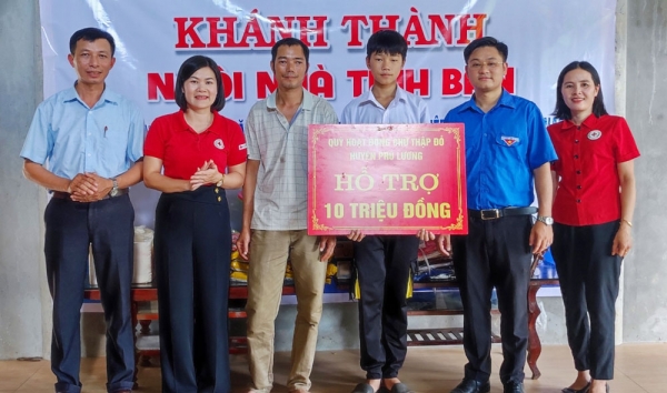 Phú Lương: Khánh thành nhà khăn quàng đỏ, nhà tình bạn