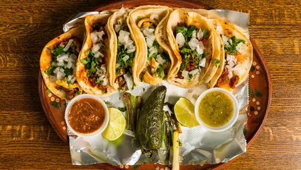 15 Loại Tacos Bạn Cần Thử Ít Nhất Một Lần