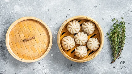 How Does A Bamboo Steamer Basket Work?