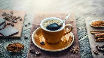 Hoàn toàn lầm tưởng rằng cà phê Decaf không có Caffeine