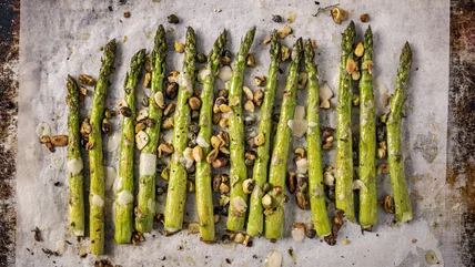 Here's A Sign To Start Roasting Asparagus In Your Toaster Oven