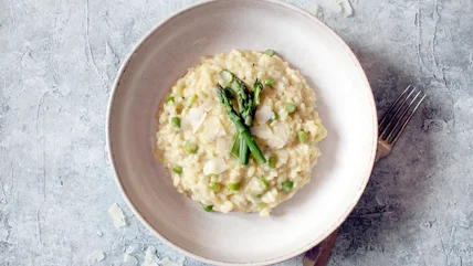 Đi theo hướng dẫn của Inna Garten và Cook Risotto trong Tổ Ong