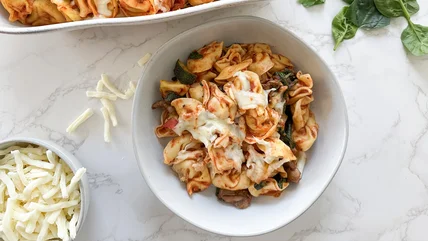 Công thức món thịt hầm Tortellini rau củ