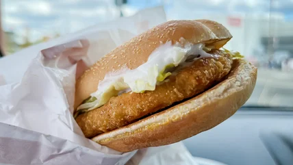 McDonald's McChicken đắt hơn 200% so với 10 năm trước