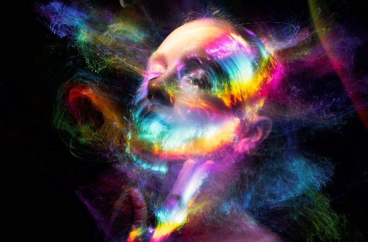 LSD Những thay đổi đột ngột có thể giải thích làm thế nào bộ não tạo ra hành vi