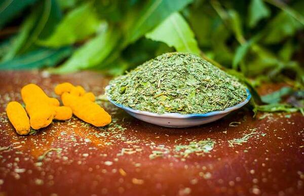 Neem And Turmeric Benefits For Skin: How To Make Neem And Turmeric Face Pack?