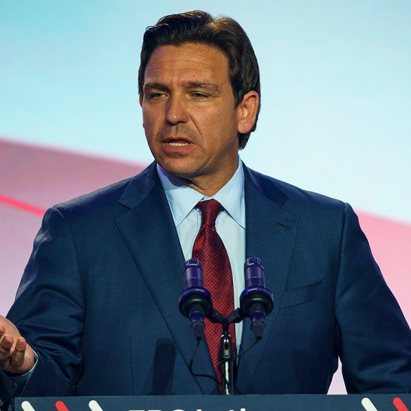 DeSantis dự đoán 'cuộc bầu cử thực sự khó chịu' nếu GOP chỉ tập trung vào Trump