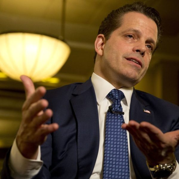 Scaramucci: Trong thử thách về tiền bạc, ông Thump đã xem đó là ‘ thử thách lòng trung thành đáng khinh ’