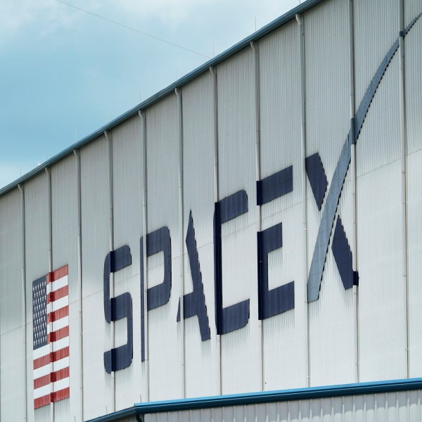 Texas approves state park land swap negotiations with SpaceX despite criticism