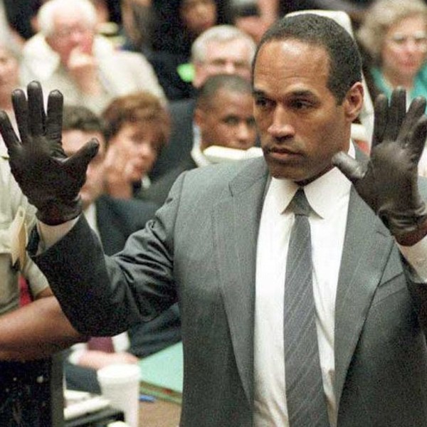 Dershowitz: O.J. Simpson đưa hệ thống pháp luật Mỹ ra tòa