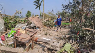 IMD warns of more tornadoes in northern Bengal after 5 killed and over 100 injured in Jalpaiguri