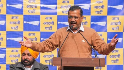 Delhi LG Saxena 'thất vọng' trước 'tình trạng thảm hại' của các bệnh viện, Kejriwal đổ lỗi cho các quan chức hàng đầu