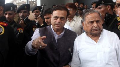 Abu Asim Azmi: Người đứng đằng sau các vấn đề của Đảng Samajwadi ở Mahahashtra