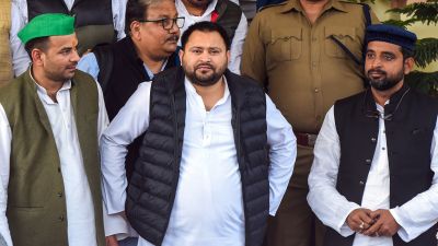 SC hủy bỏ đơn kiện hình sự phỉ báng lãnh đạo RJD Tejashwi Yadav