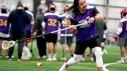 Thế vận hội từ chối để đội Lacrosse của người Mỹ bản địa thi đấu bất chấp nguồn gốc của môn thể thao này