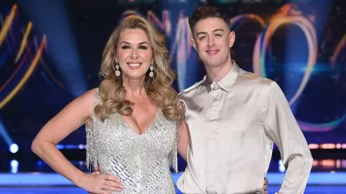 Colin Grafton, đối tác thương hiệu Claire Sweeney của ITV Dancing On Ice, 'không ngừng nghỉ'