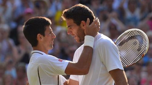 Novak Djokovic thể hiện màu sắc đích thực với cử chỉ Juan Martin del Potro xuất sắc