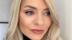 Holly Willoughby - được cấp 8 bảng "L'Oreal mascara đang bán ở Amazon