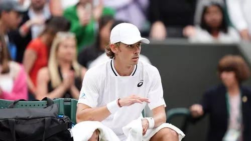 Alex De Minaur buộc phải rút khỏi Wimbledon trong thông báo "đã"