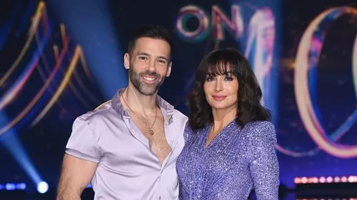 Roxy Shahidi của ITV Dancing on Ice chịu áp lực sau khi các ngôi sao của Emmerdale đều giành chiến thắng trong chương trình