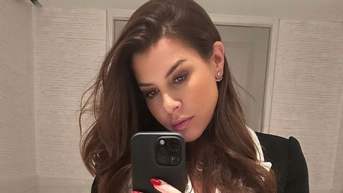 Imogen Thomas của Big Brother gọi DJ đi tiểu vào bệnh nhân ung thư là 'tệ hại' khi cô ấy 'hẹn hò với anh trai anh ấy'