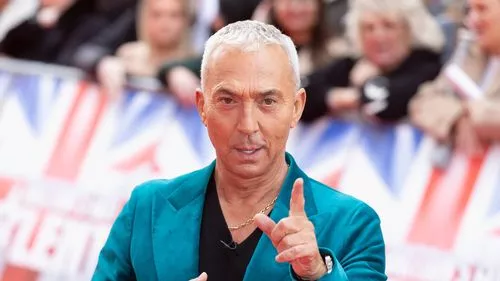 Bruno Tonioli thừa nhận áp lực mạnh mẽ trong việc thay thế David Walliams về tài năng Anh Quốc