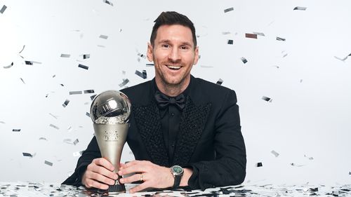 Lionel Messi giành giải Cầu thủ xuất sắc nhất FIFA khi Erling Haaland và Kylian Kylian lại bị đánh bại