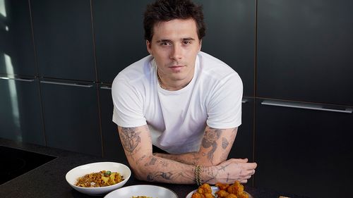 Brooklyn Beckham chia sẻ thói quen hàng ngày của mình khi đáp lại những lời chế nhạo của em bé nepo