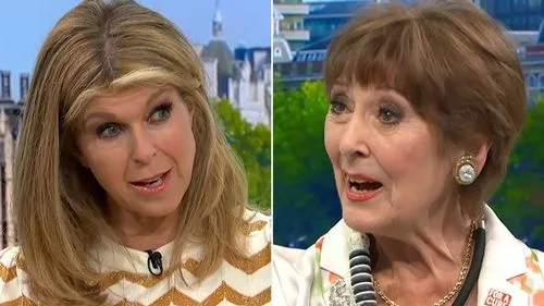 Kate Garraway của GMB đã đánh nhau với nước mắt khi khách đến an ủi cô ấy và con cô ấy qua sự mất mát Derek Draper