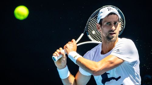 ' Tôi đã đối mặt với Novak Djokovic và nghĩ rằng anh ta là người lãnh đạo. '