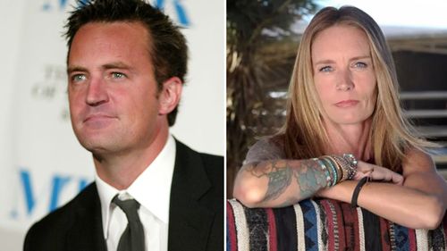 Bạn gái cũ nói Matthew Perry 'bù tay vào đầu gối' để ngừng sử dụng ma túy