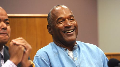 Luật sư của OJ Simpson đã tuyên bố 18 từ tuyên bố về đám tang bí mật khi anh ta được hỏa táng