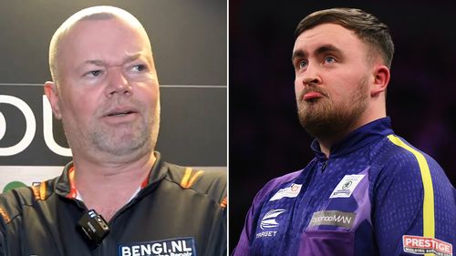 Raymond van Barneveld kể cho tất cả mọi người về Luke Littler 'row' với phi tiêu truyền thuyết nhận lại